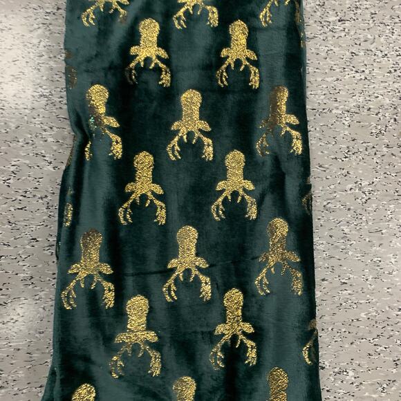 Adirondack Christmas Reindeer Printed Metallic Gold Green Plush Throw Blanket - Picture 5 of 10